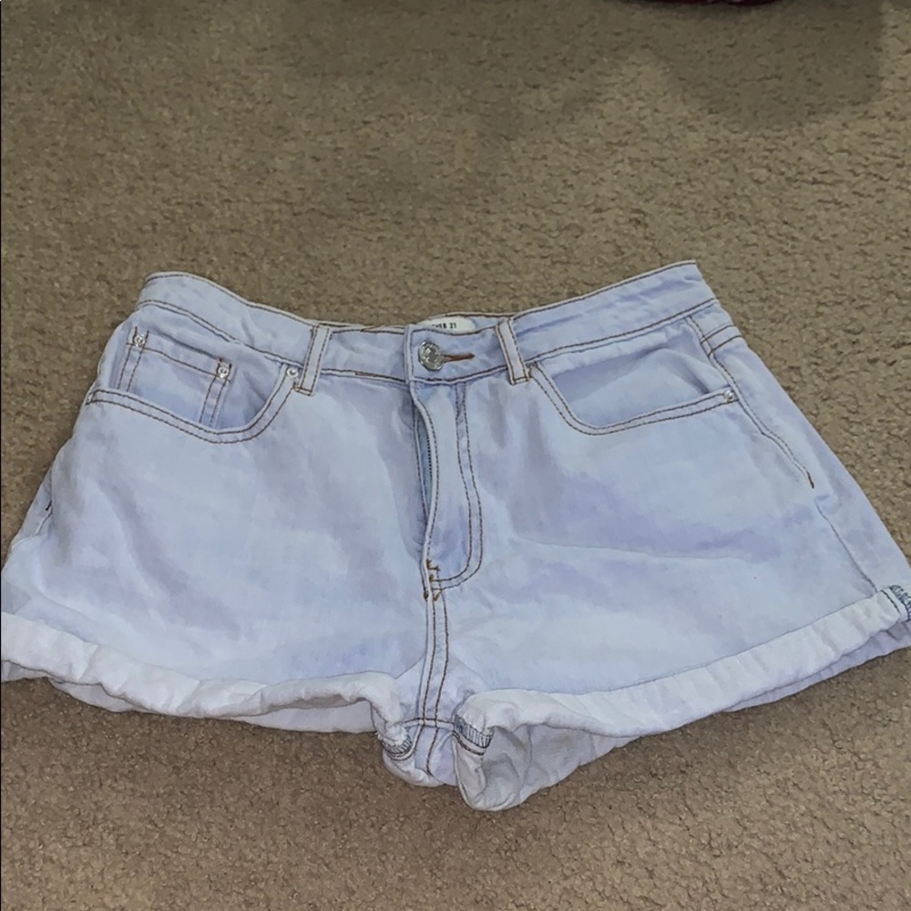 Light wash denim jeans